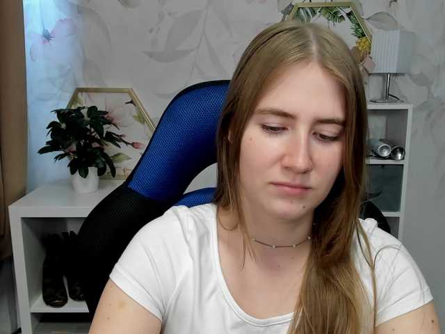 desireMegan live cam on BongaCams