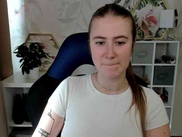 desireMegan webcam