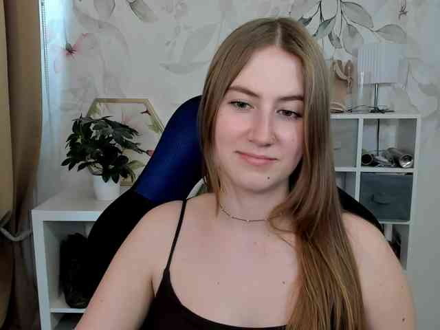 desireMegan Live Webcam on BongaCams