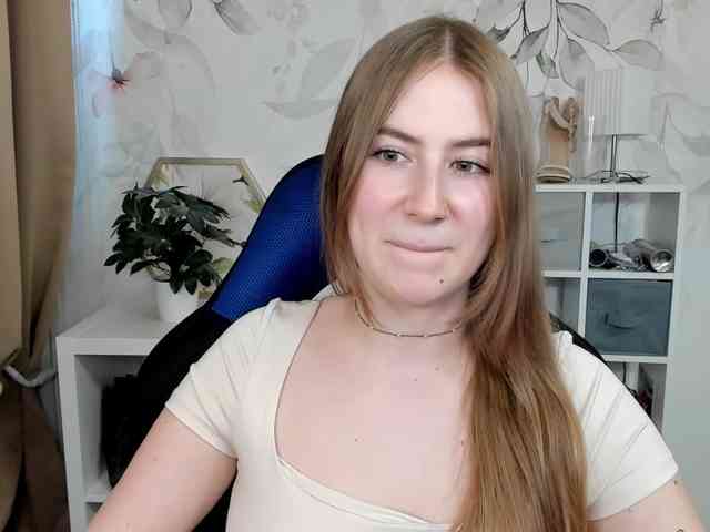 desireMegan webcam