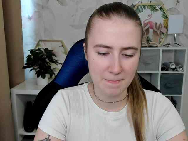 desireMegan webcam