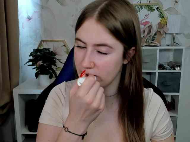 desireMegan webcam