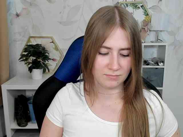 desireMegan webcam