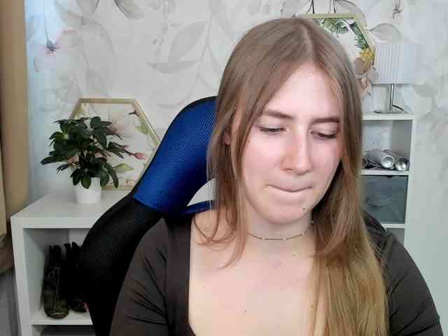 desireMegan webcam