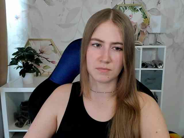 desireMegan webcam