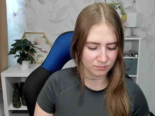 desireMegan webcam