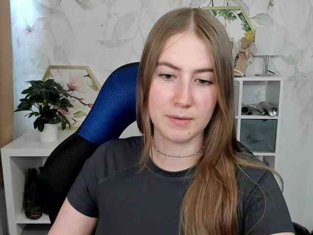 desireMegan webcam