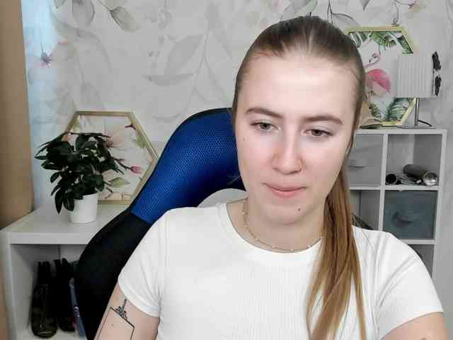 desireMegan webcam