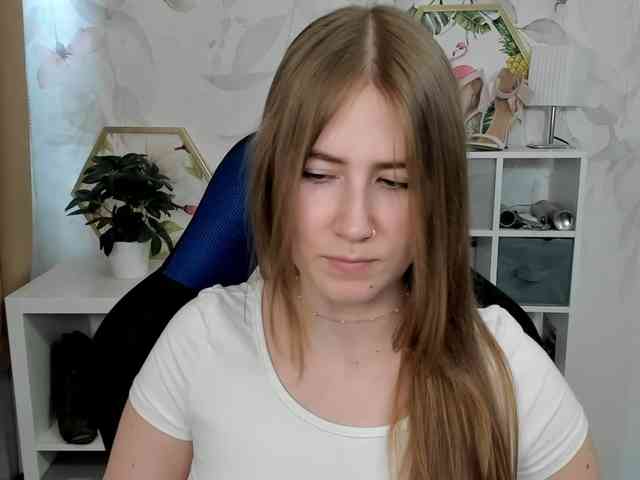 desireMegan webcam