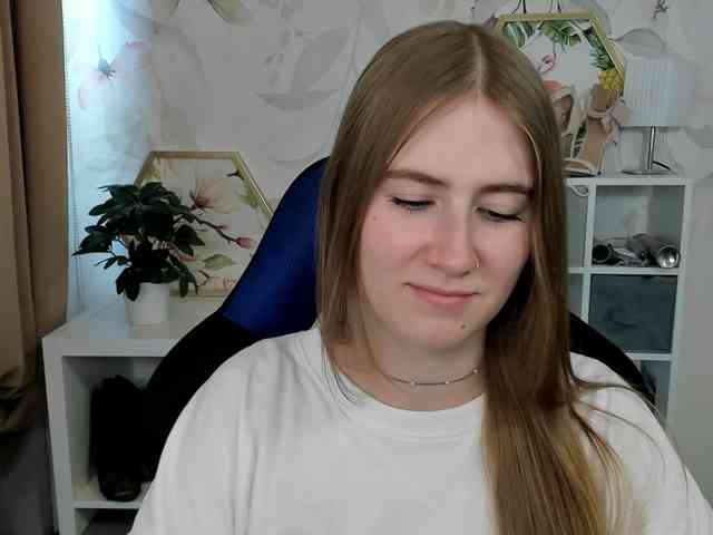 desireMegan webcam