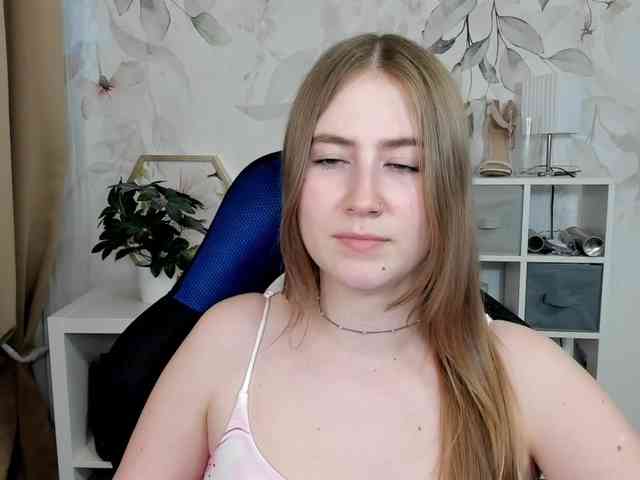 desireMegan webcam