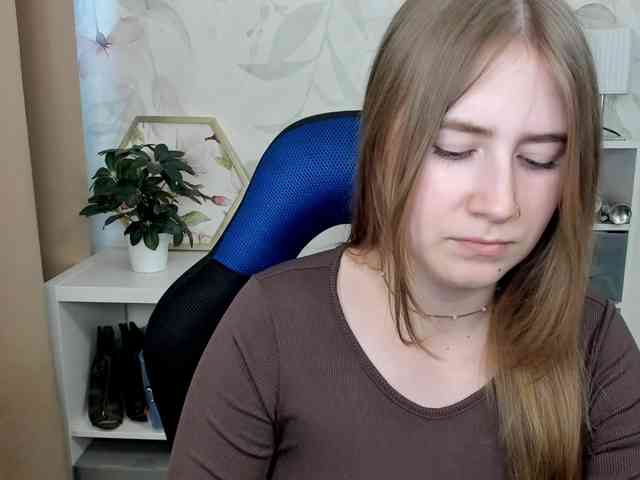 desireMegan webcam