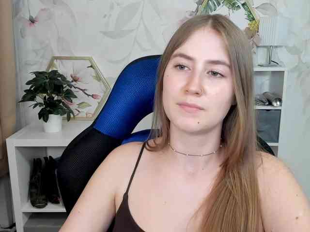 desireMegan webcam