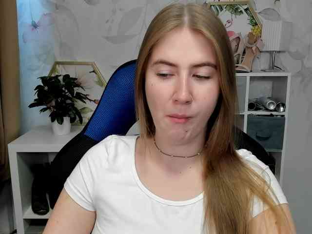 desireMegan webcam