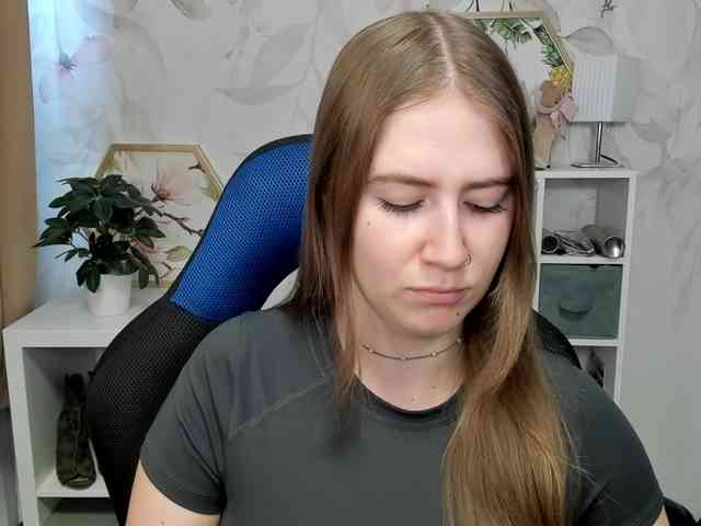 desireMegan webcam