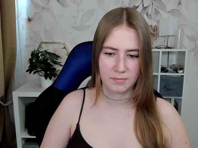 desireMegan webcam