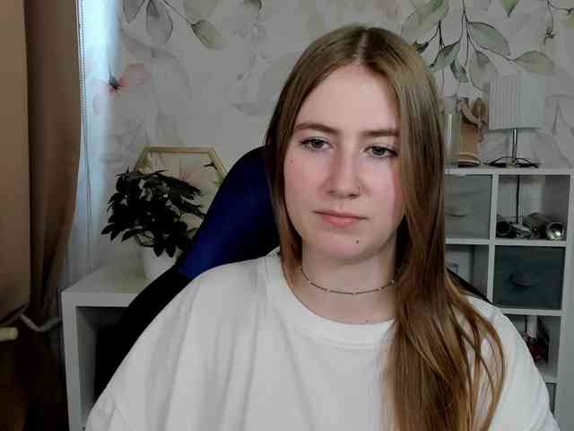 desireMegan webcam