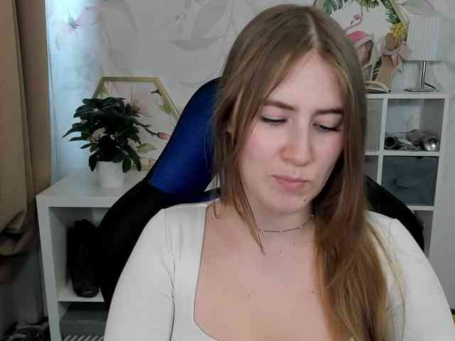 desireMegan webcam