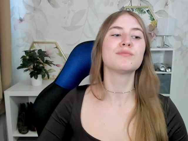 desireMegan webcam