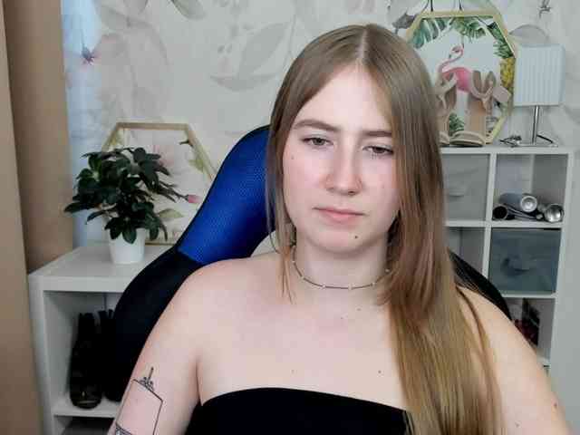 desireMegan webcam