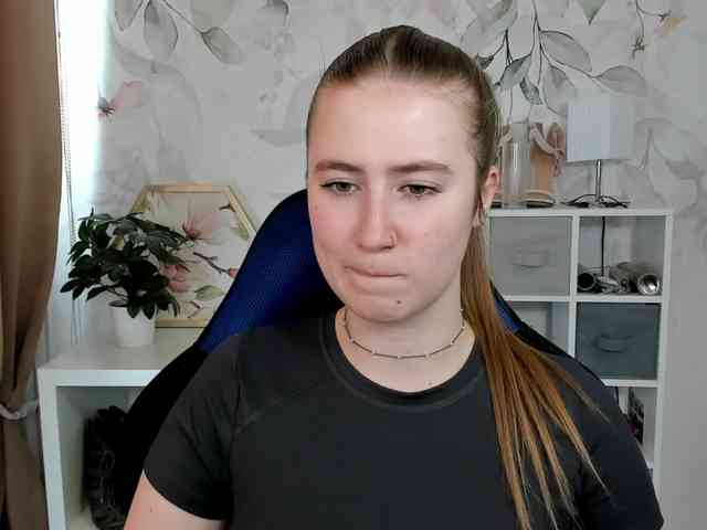 desireMegan webcam