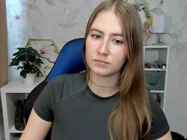 desireMegan webcam