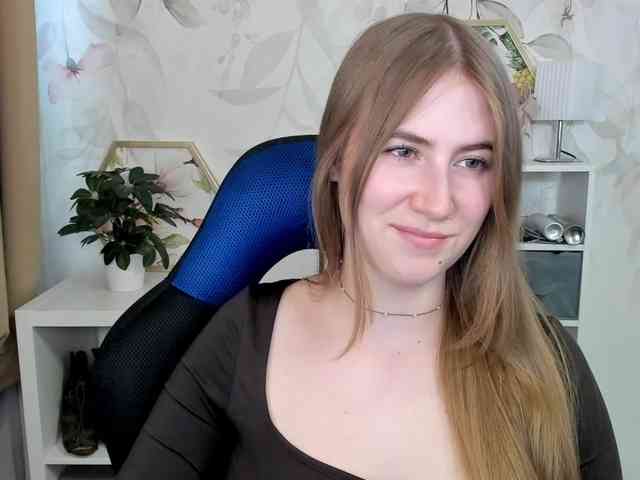 desireMegan webcam