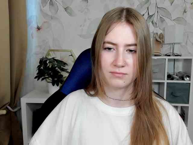 desireMegan webcam