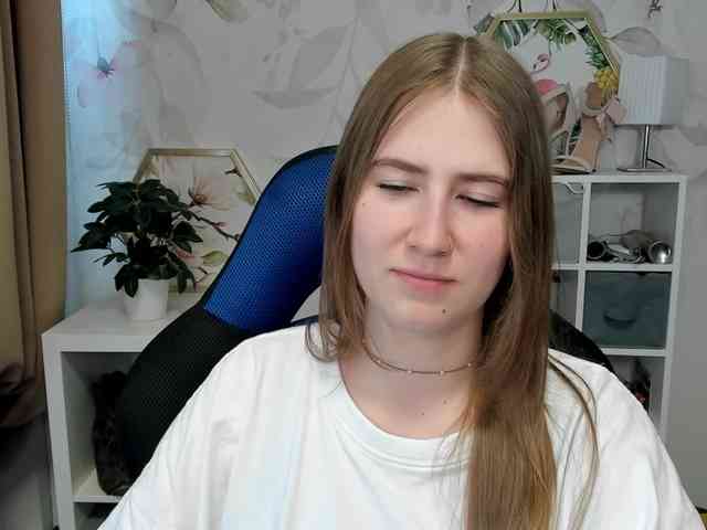 desireMegan webcam