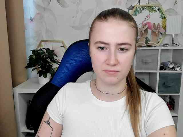 desireMegan webcam