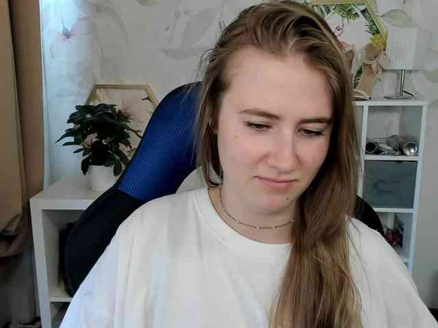 desireMegan webcam