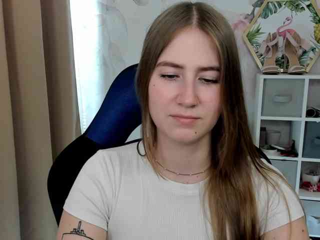 desireMegan webcam
