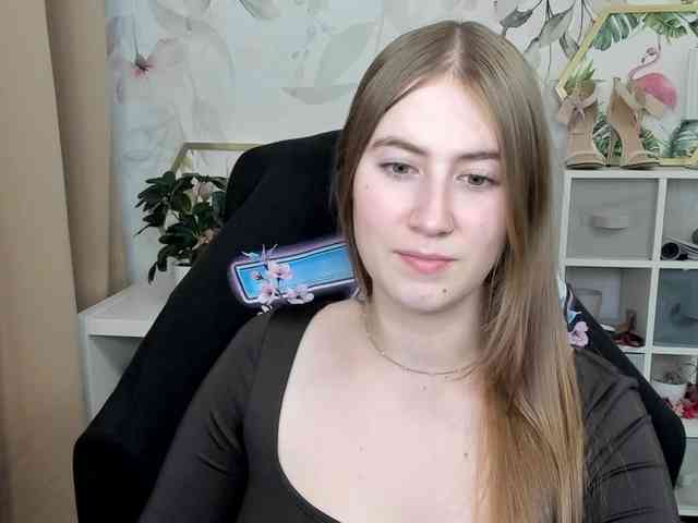 desireMegan webcam