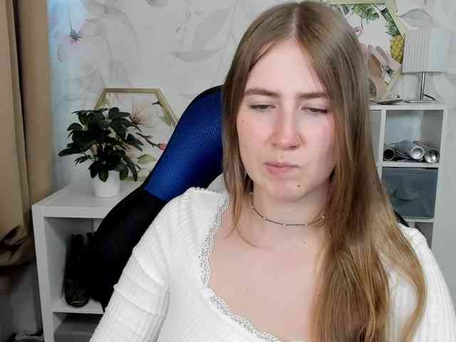 desireMegan webcam