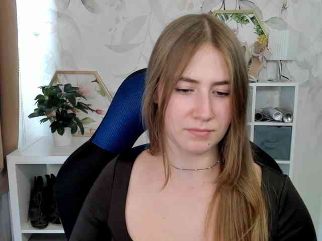 desireMegan webcam
