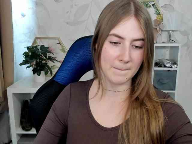 desireMegan webcam