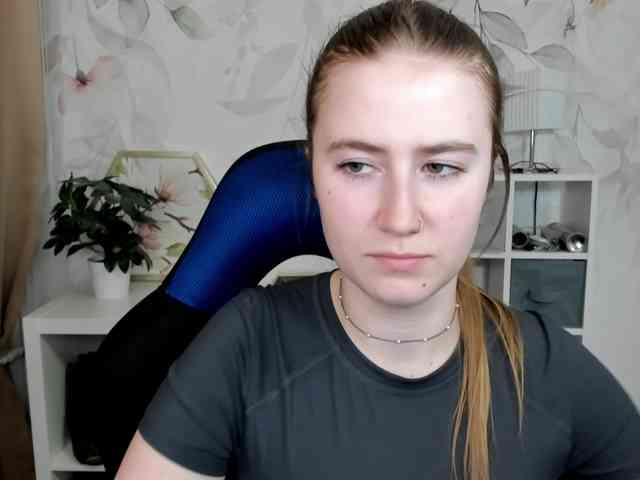 desireMegan webcam