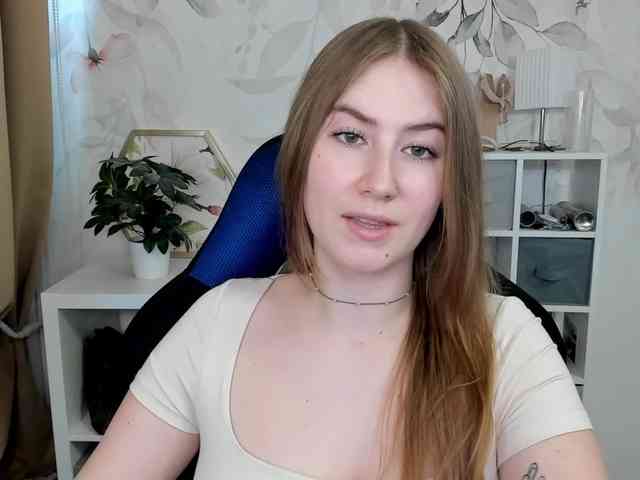 desireMegan webcam