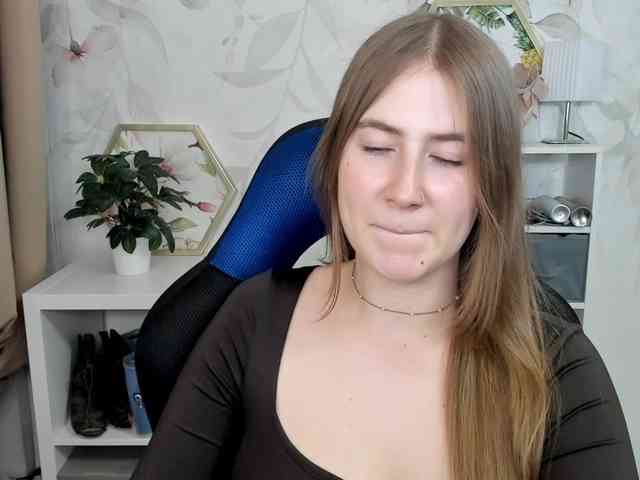 desireMegan webcam