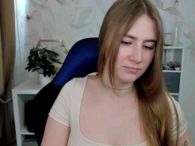 desireMegan webcam