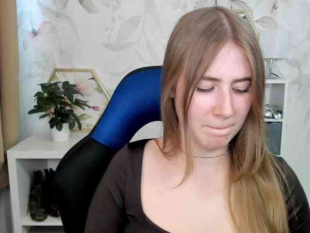 desireMegan webcam