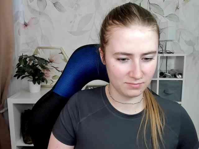 desireMegan webcam