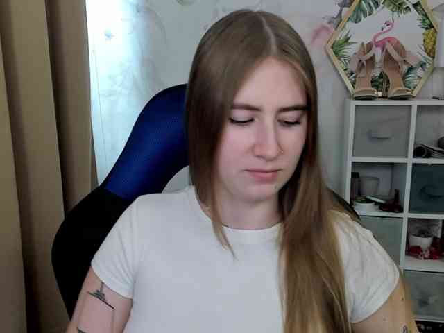 desireMegan webcam