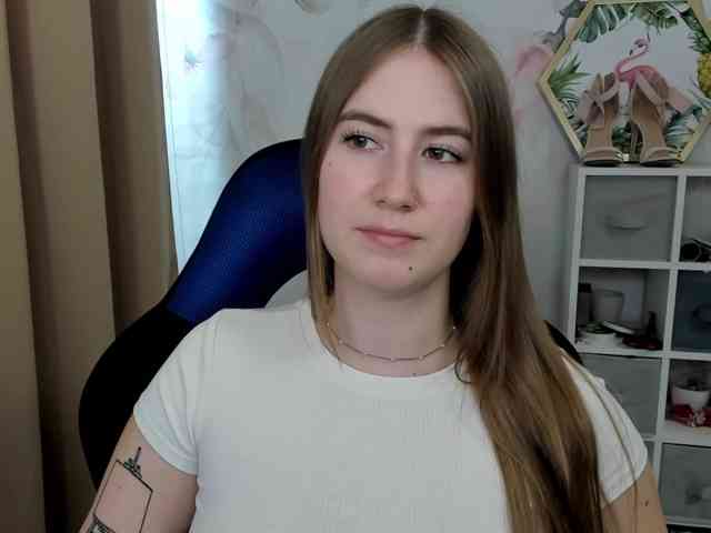 desireMegan webcam