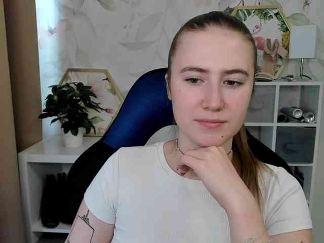 desireMegan webcam