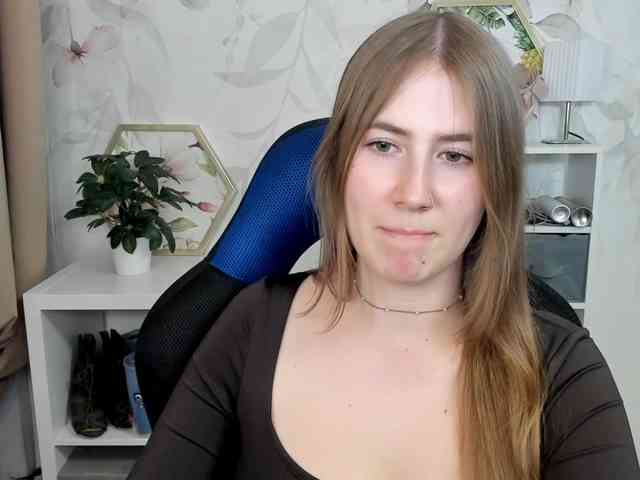 desireMegan webcam