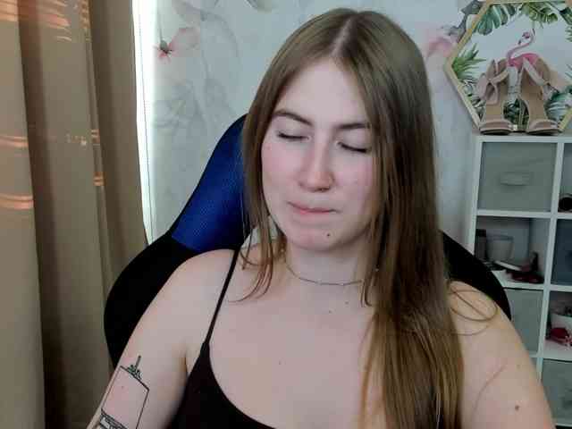 desireMegan webcam
