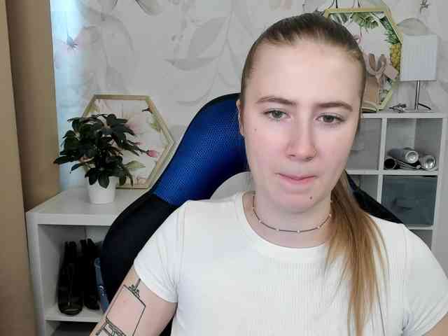 desireMegan webcam