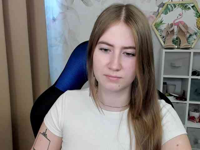 desireMegan webcam