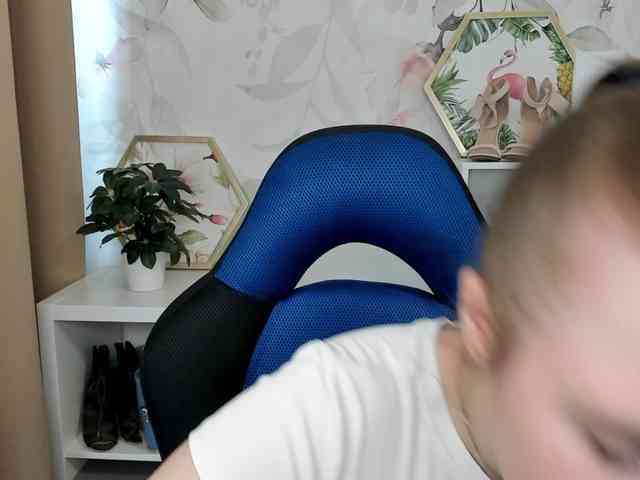 desireMegan